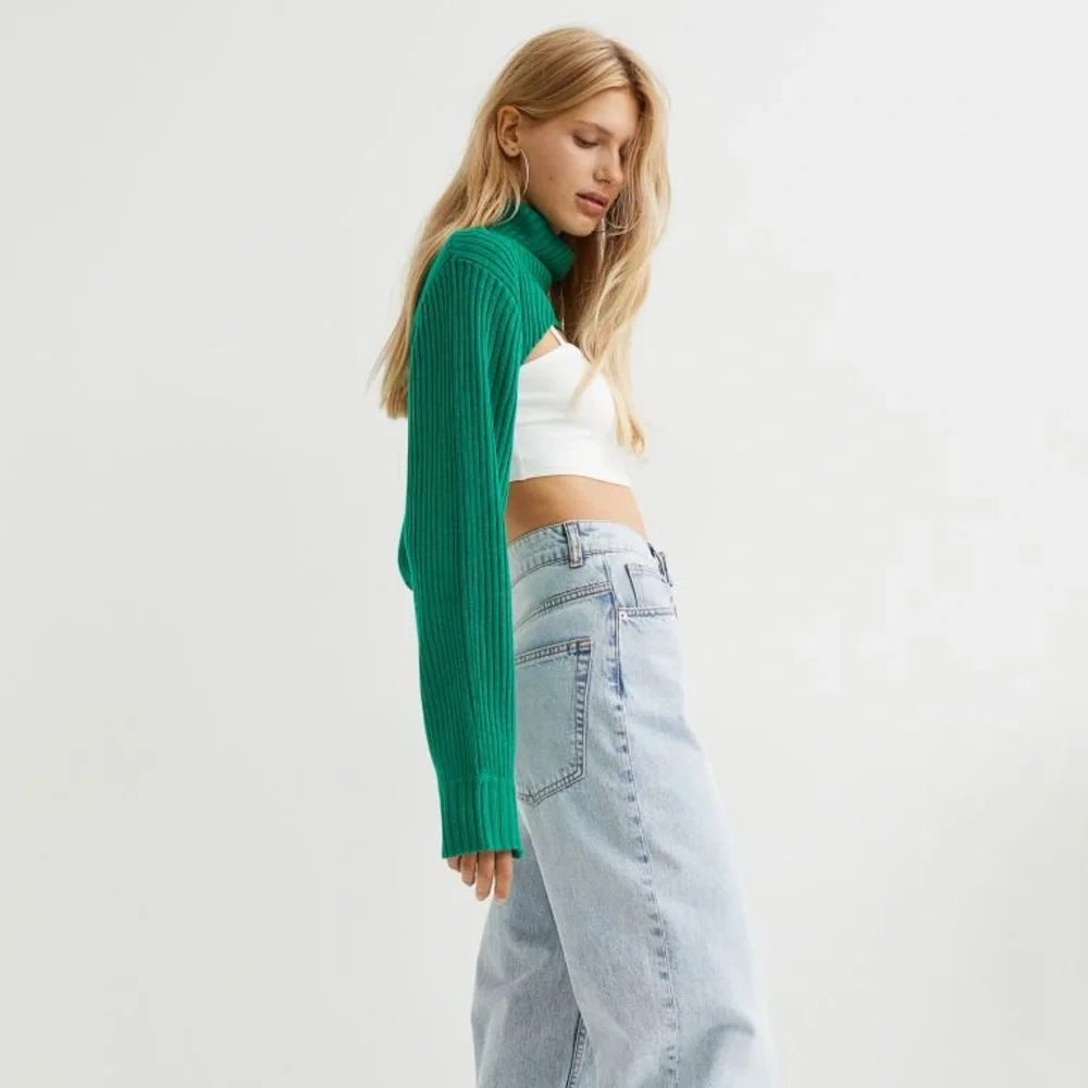 NWOT Green Cropped Ribbed Turtleneck Sweater | H&M - Picture 12 of 14